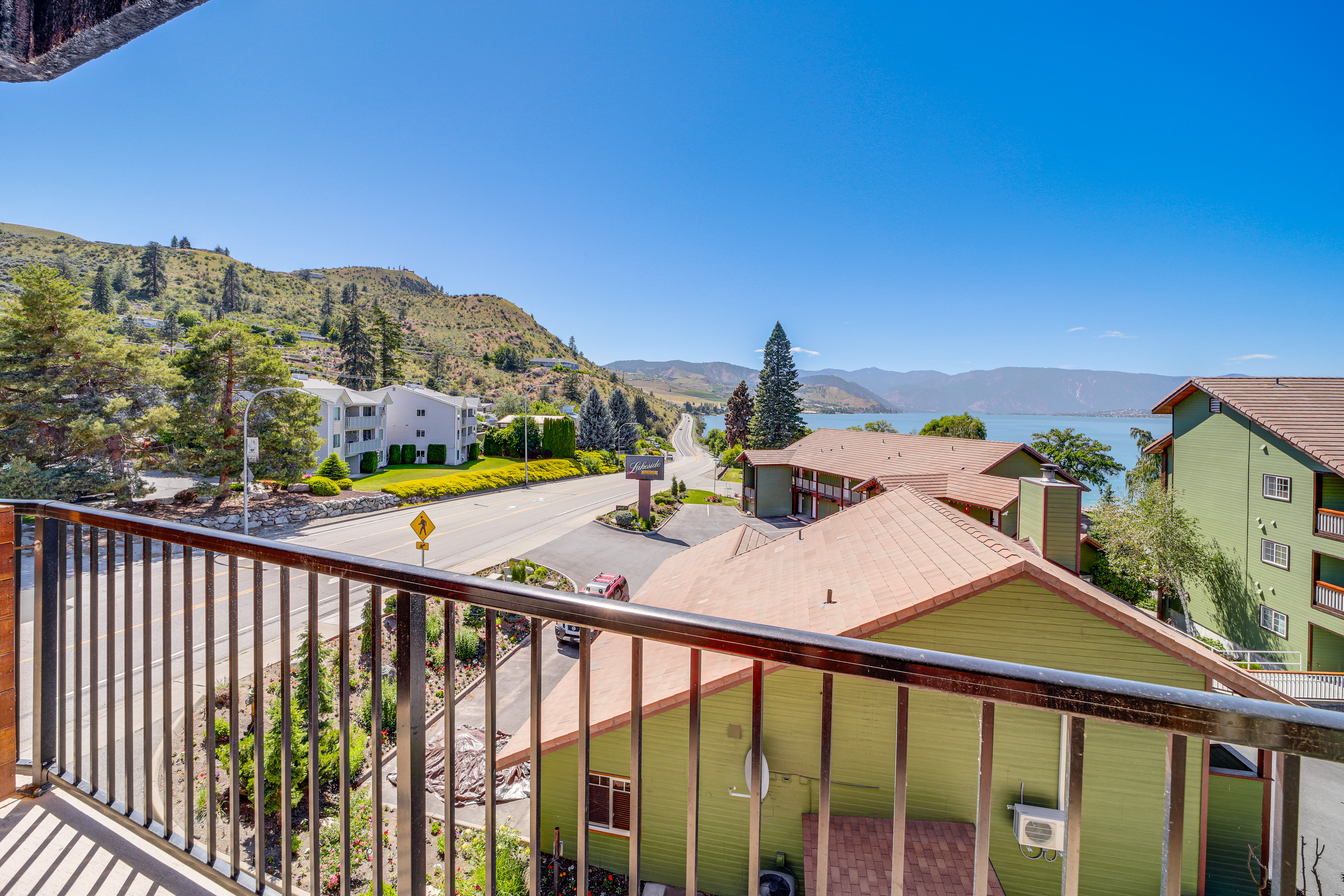 Property Image 1 - Chelan Home: Views, Pool, Hot Tub, & Beach Access