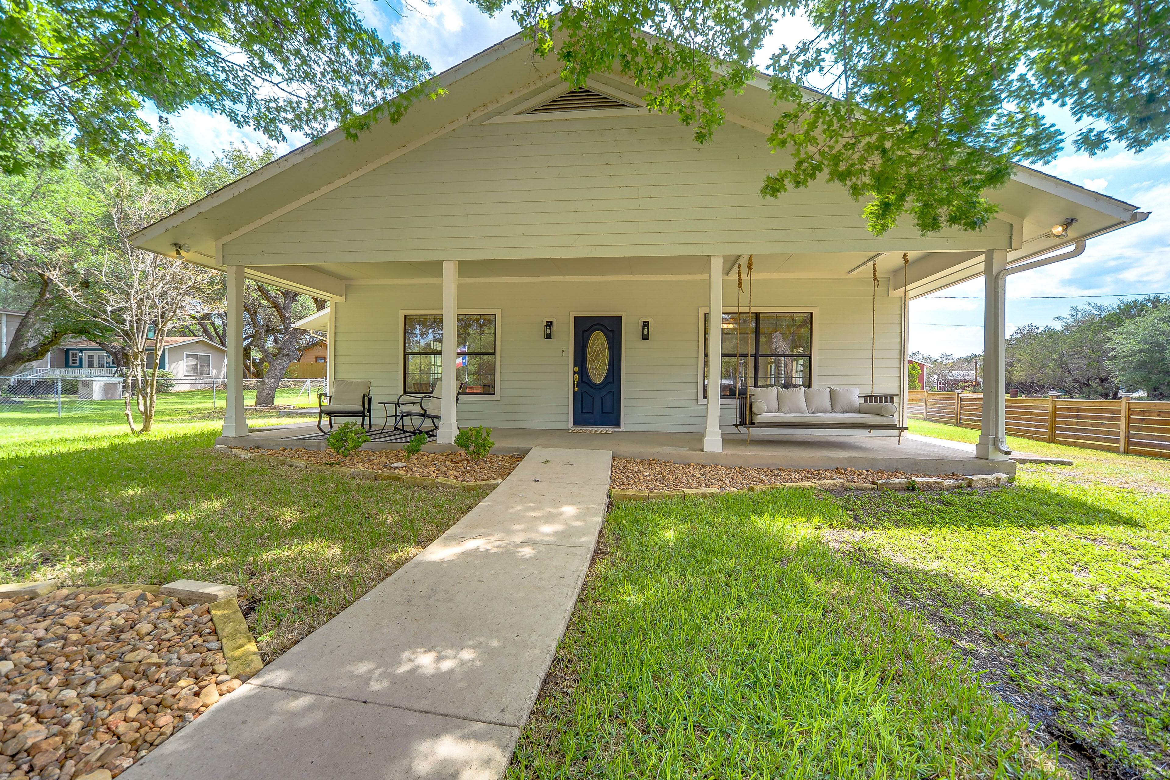 Property Image 1 - Texas Hill Country Retreat - Walk to Nueces River!