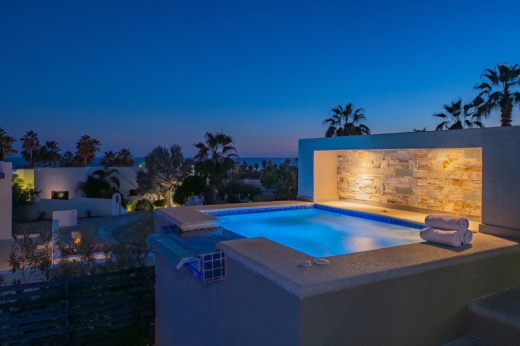 Jacuzzi with ocean views