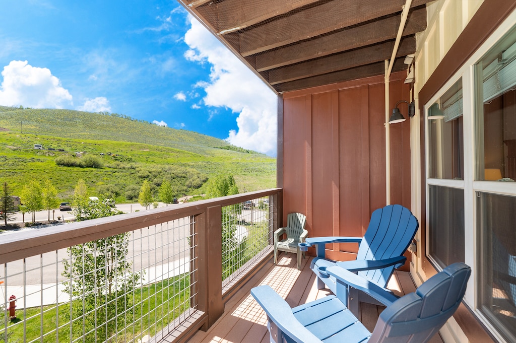 Private balcony to enjoy the views!