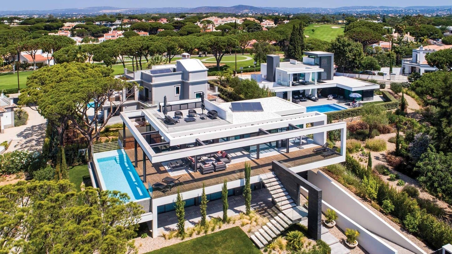 Property Image 1 - Contemporary Vale do Lobo Luxury Villa with Pool