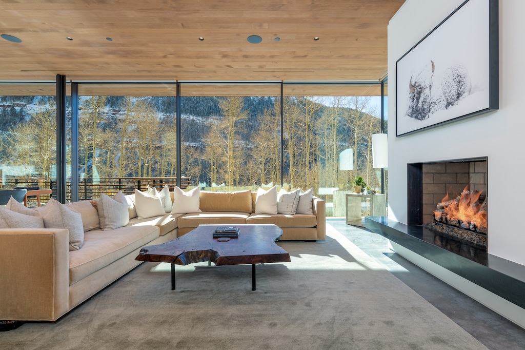 Living Room - Winter