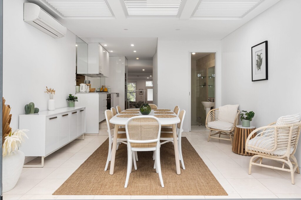 Sunlit and spacious dining area
