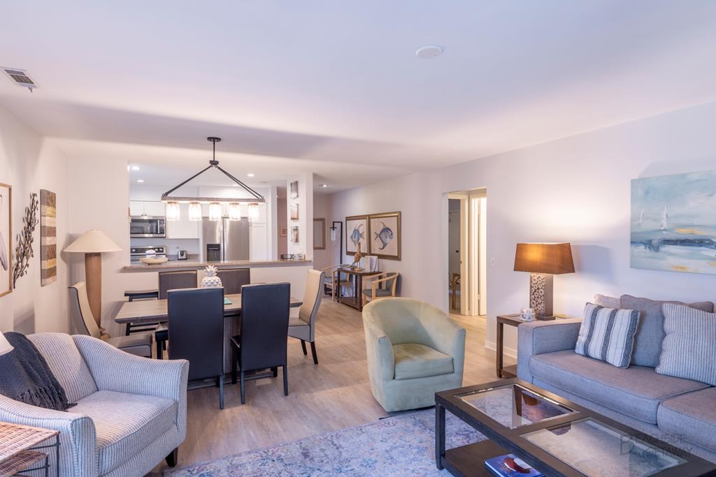 22 Springwood - Living Room