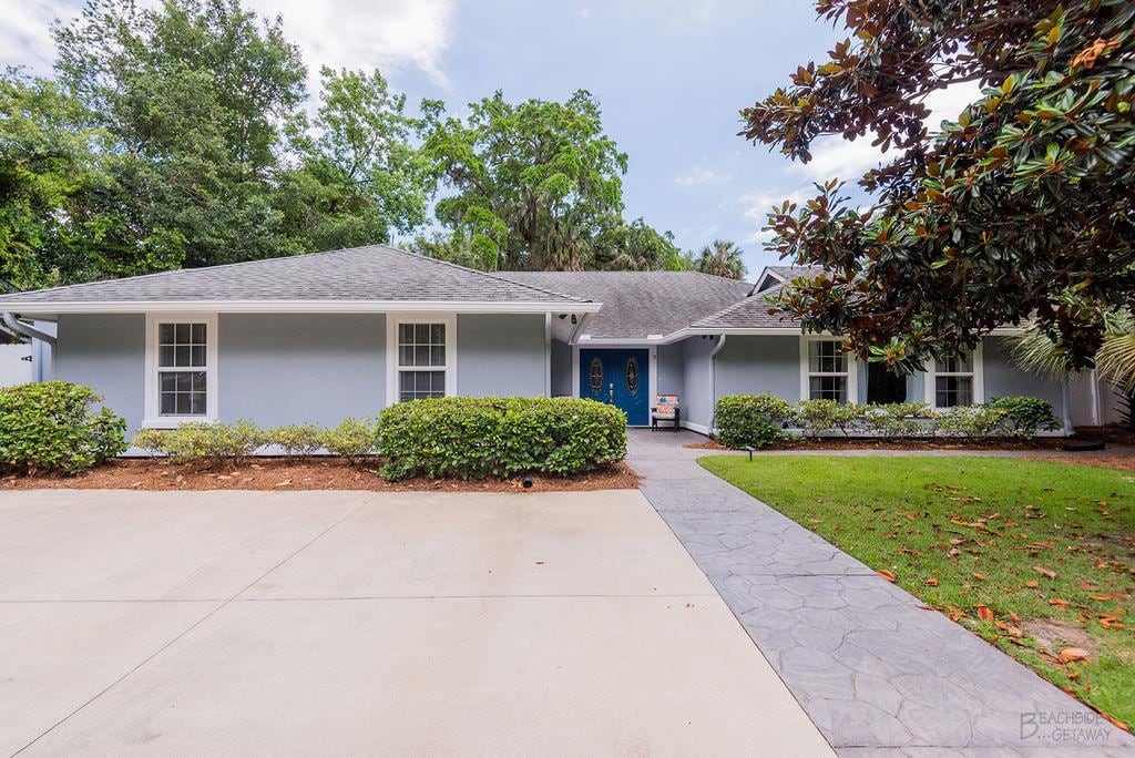 11 Sandpiper - Private Putting Green