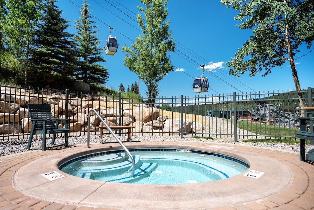 Gondola overhead in the shared hot tubs