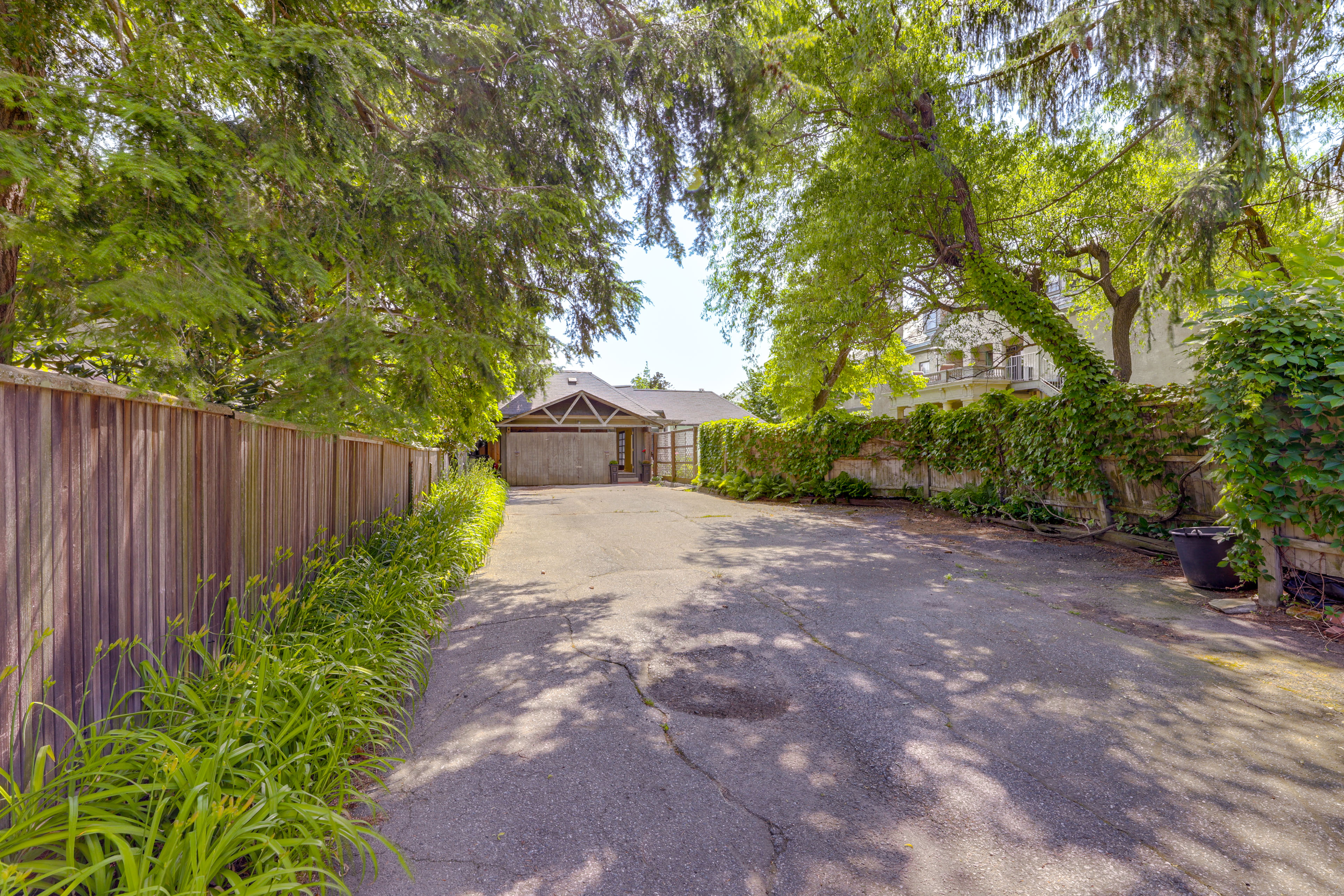 Property Image 2 - Beautiful & Historic Cottage, Steps to Elm Park