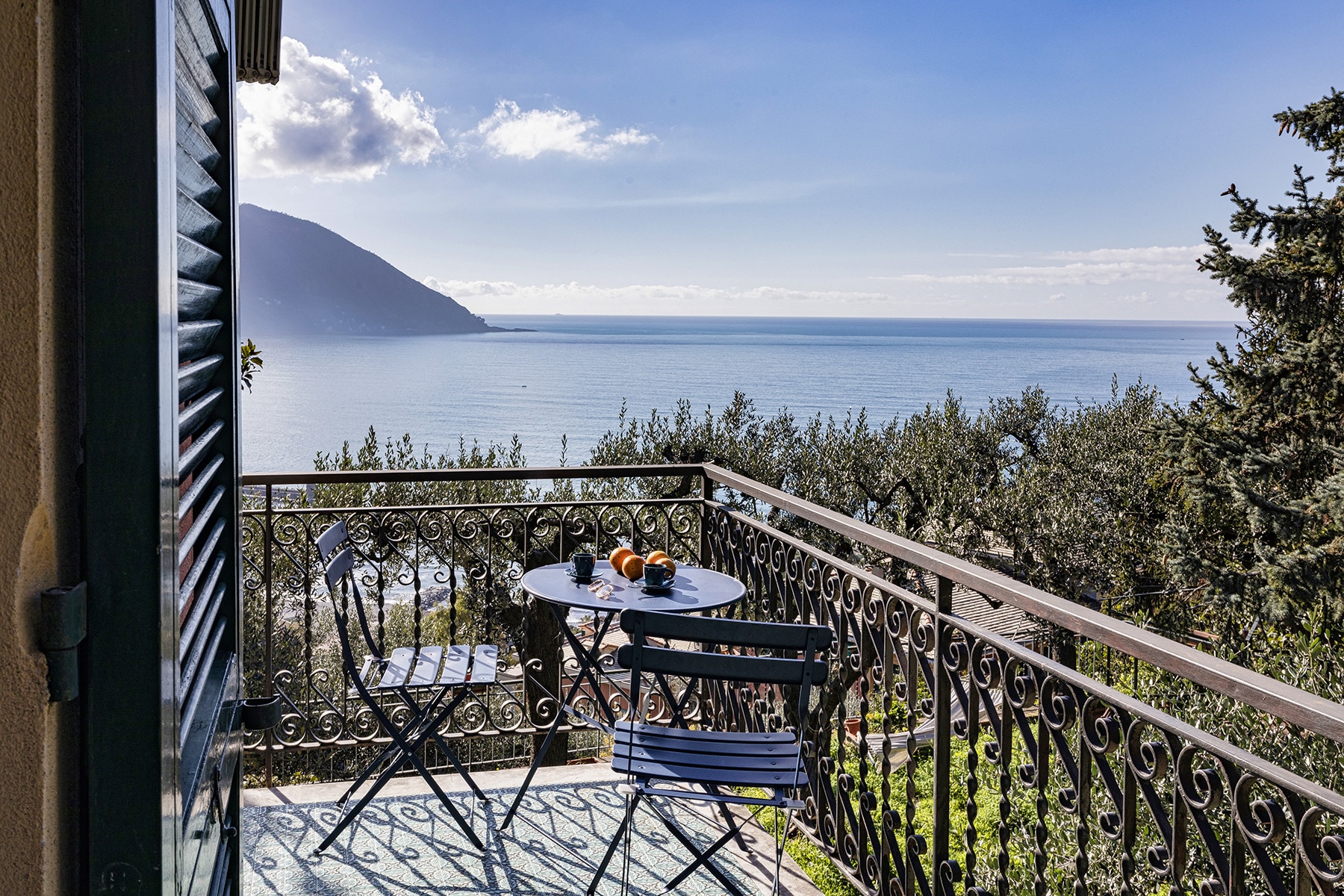 Property Image 1 - Seaview Apartment with Garden in Recco