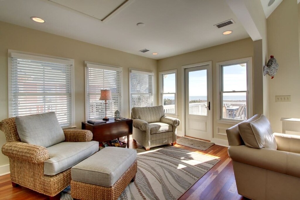 Cozy sitting area.
