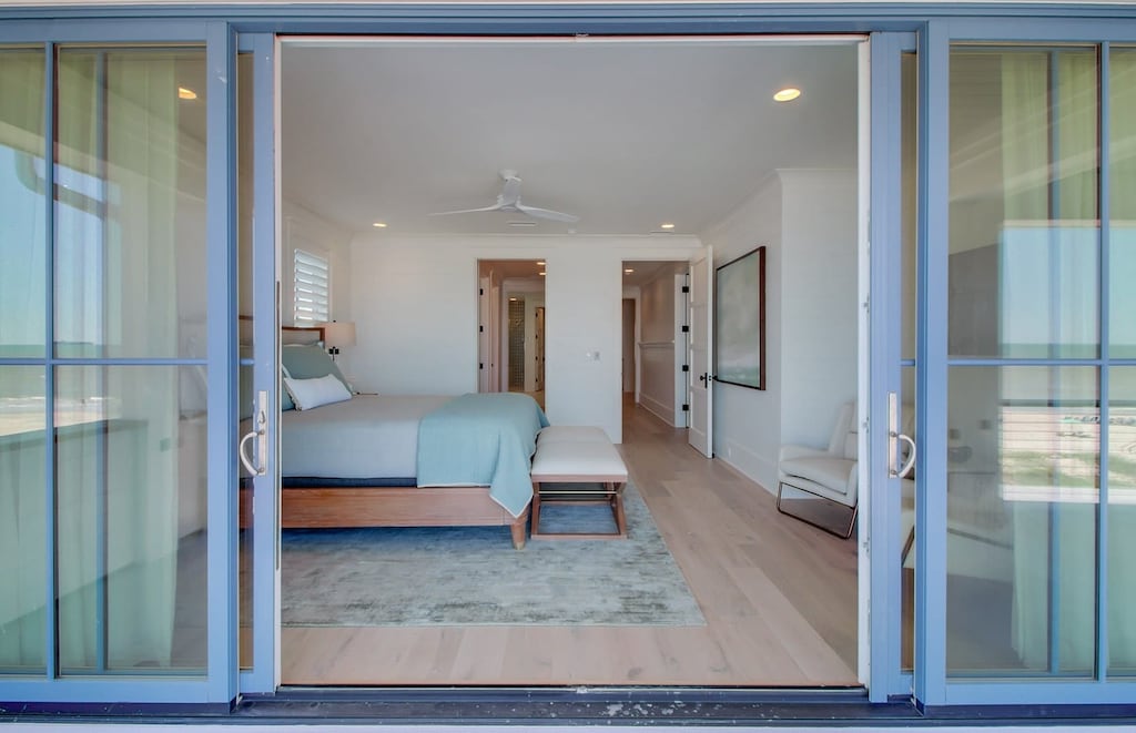49 Oceanfront King Suite