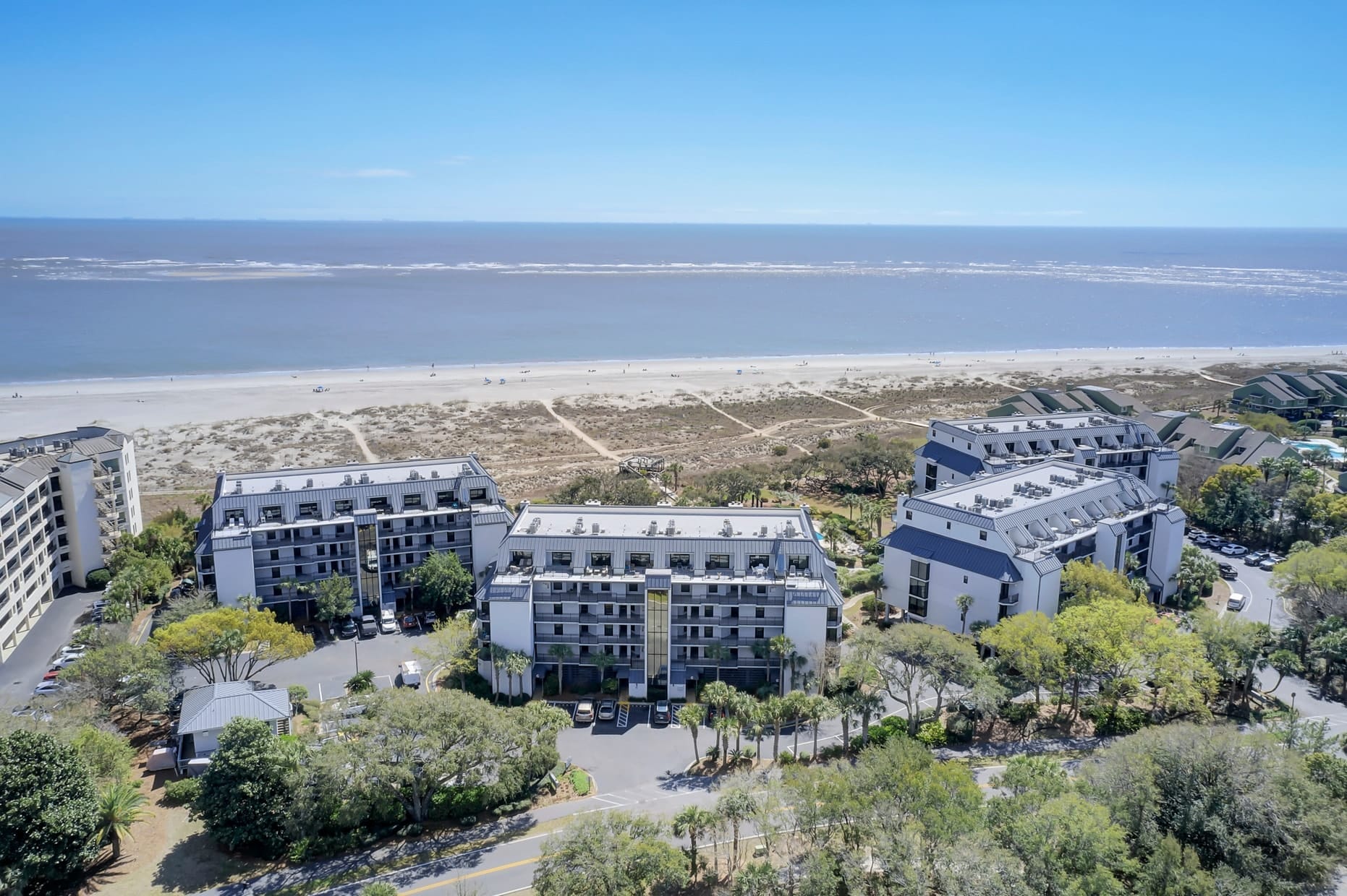 Oceanfront Shipwatch Complex with largest complex pool in Wild Dunes