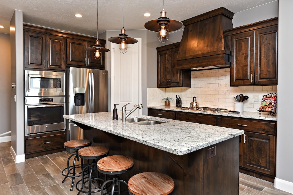 Prepare meals for groups of all sizes with spacious countertops, high-quality stainless steel appliances, and all the dishes, cutlery, and baking dishes you will need.