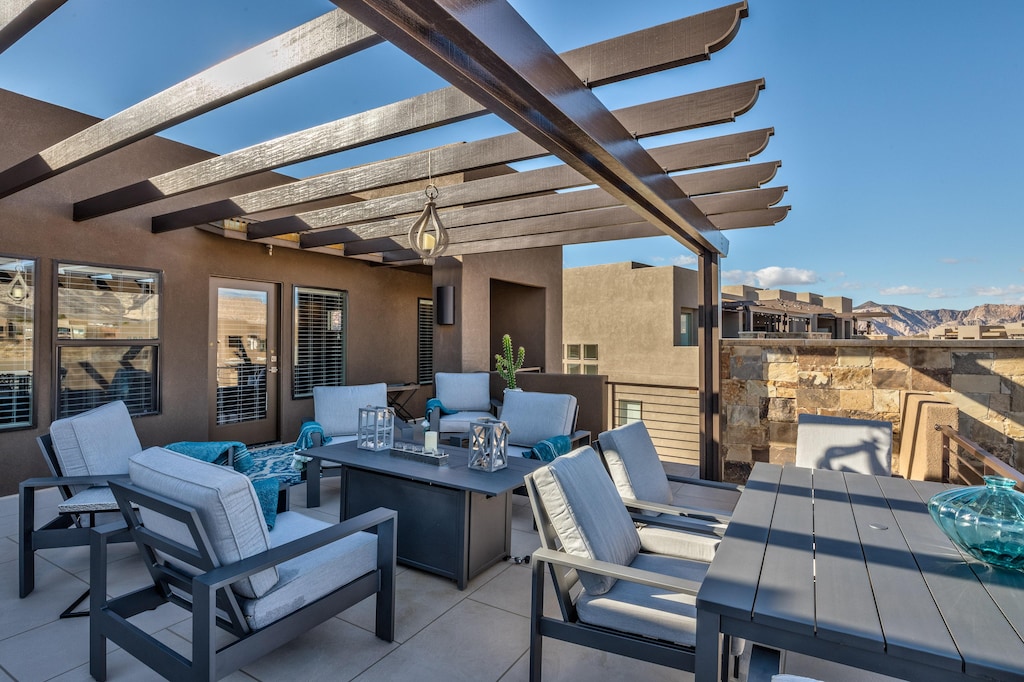 The Patio is a spacious area to entertain guests while enjoying the beautiful surrounding landscapes of Snow Canyon State Park