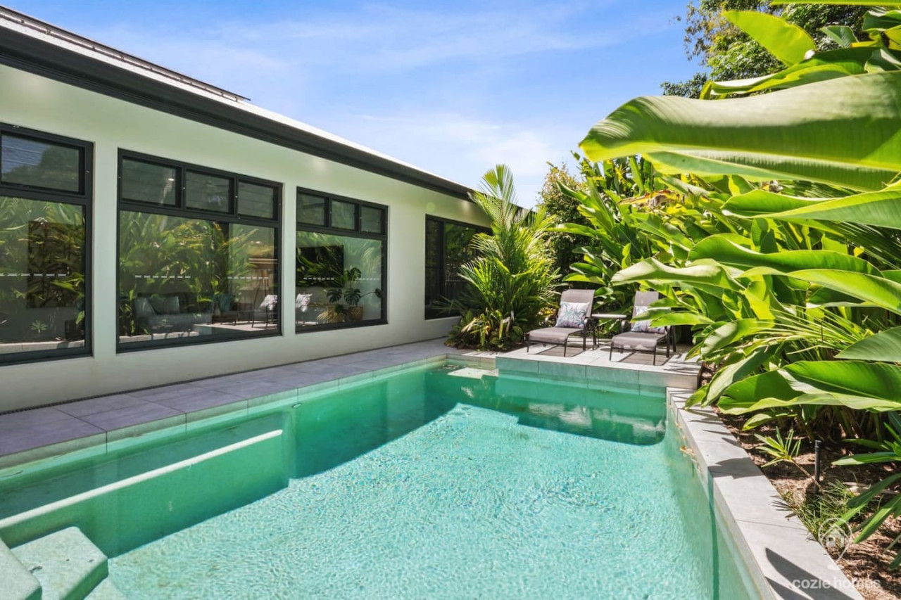 Property Image 2 - House Heliconia - Luxury Living in Palm Cove