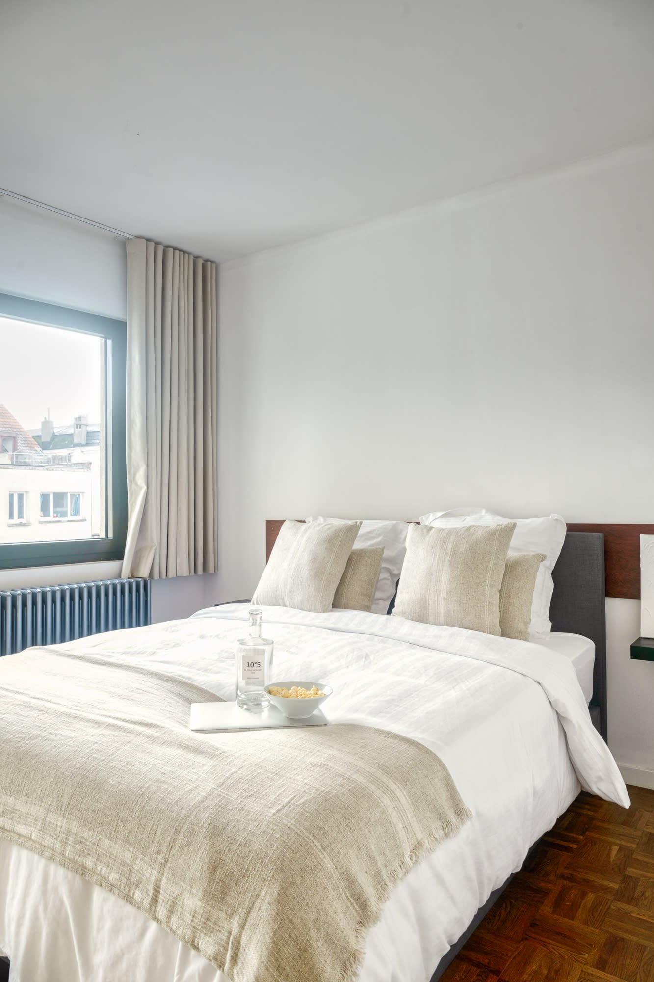 Bright 1BR Haven in Antwerp with Terrace