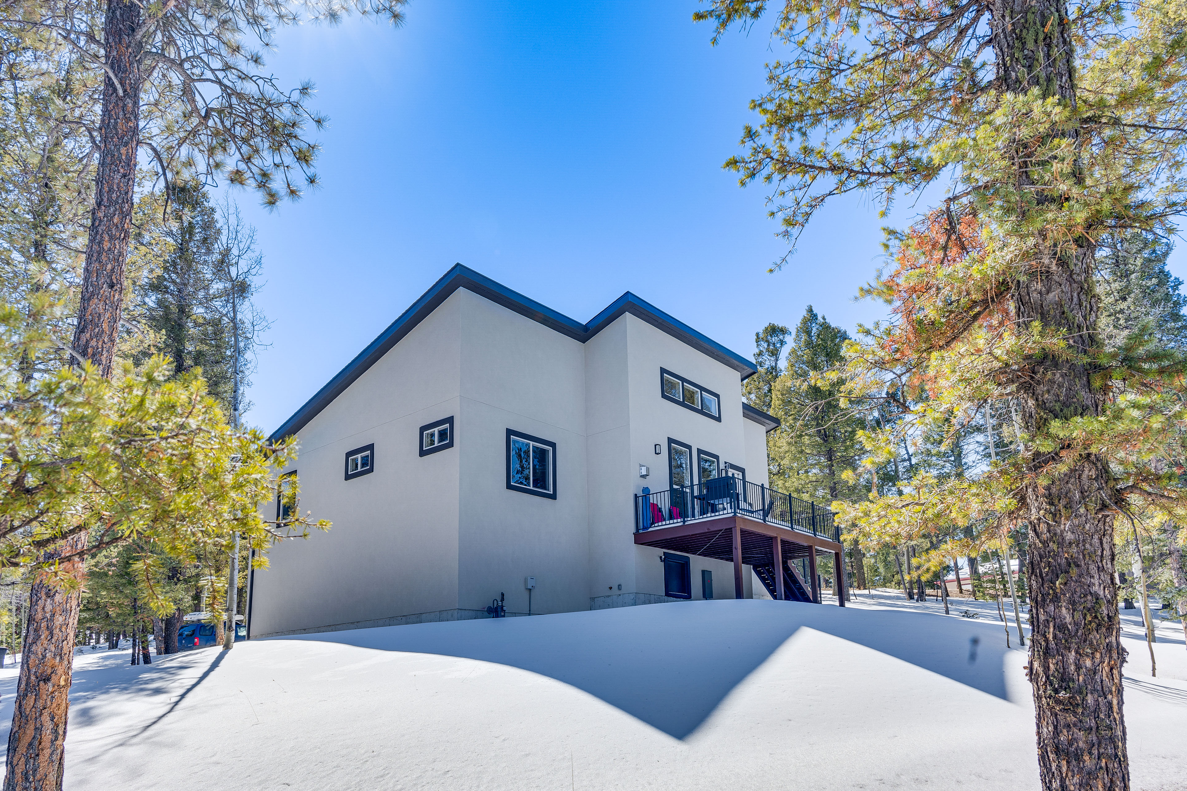 Property Image 1 - Modern Florissant Mountain Retreat w/ Deck & Grill