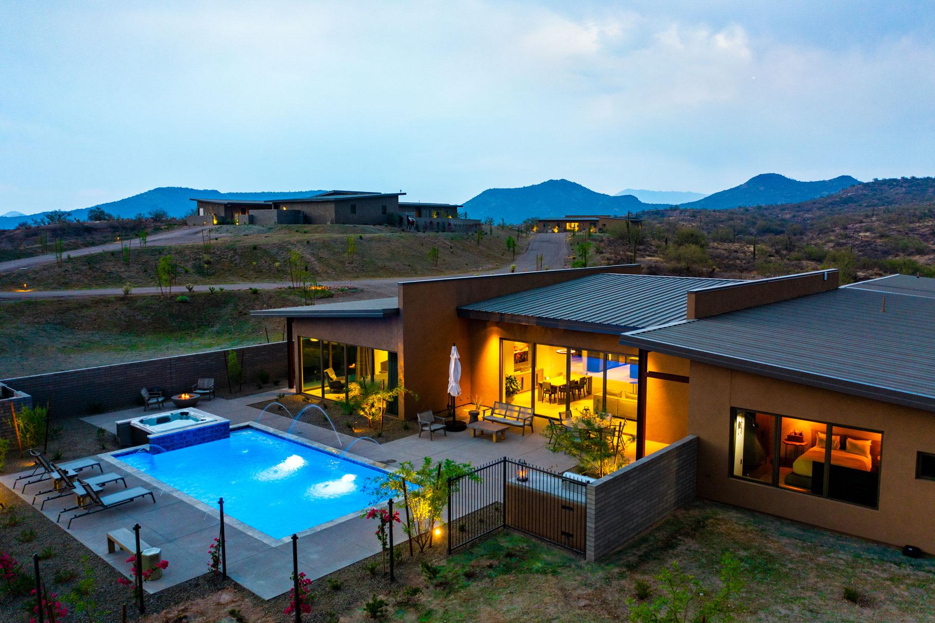 Paradise Canyon - Pool - Spa - Fire Pit - Mtn Views - Estate 1