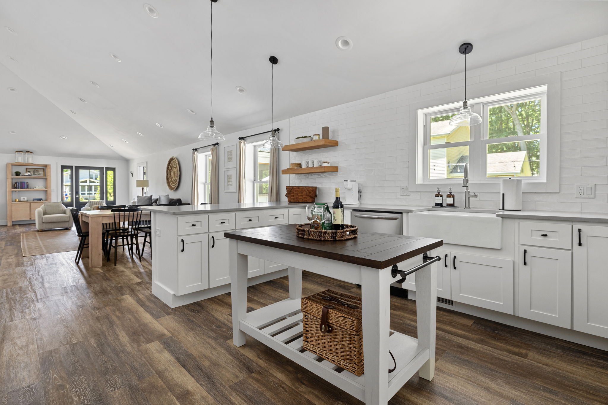 We often hear our guests say they love the spacious, well-lit modern kitchen.