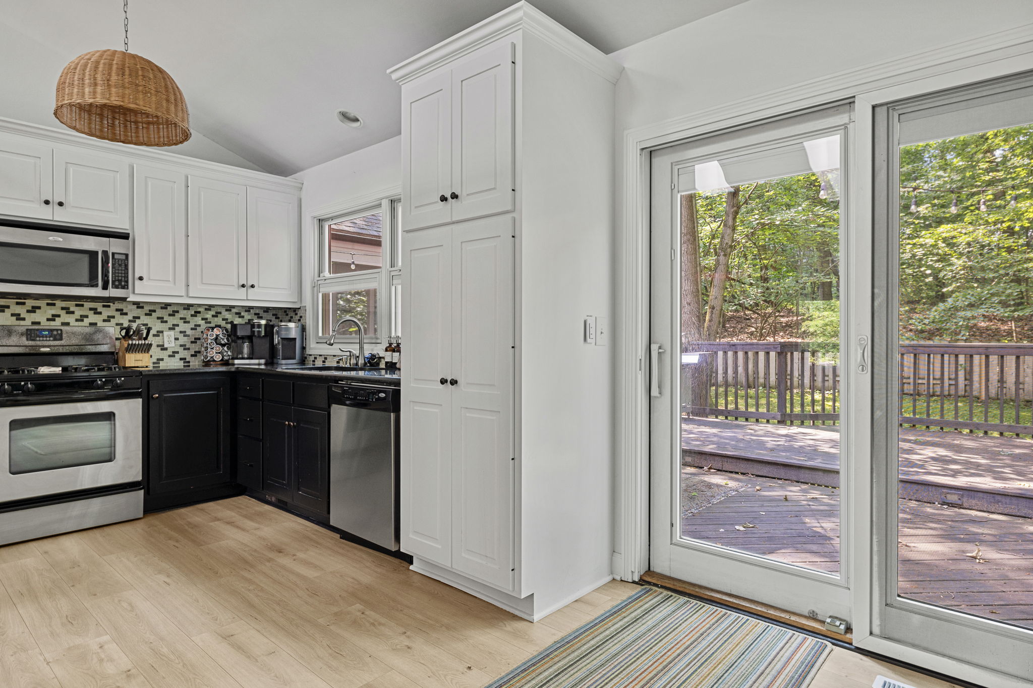 High-end stainless-steel appliances, stone counters, a natural gas range. Sweet.