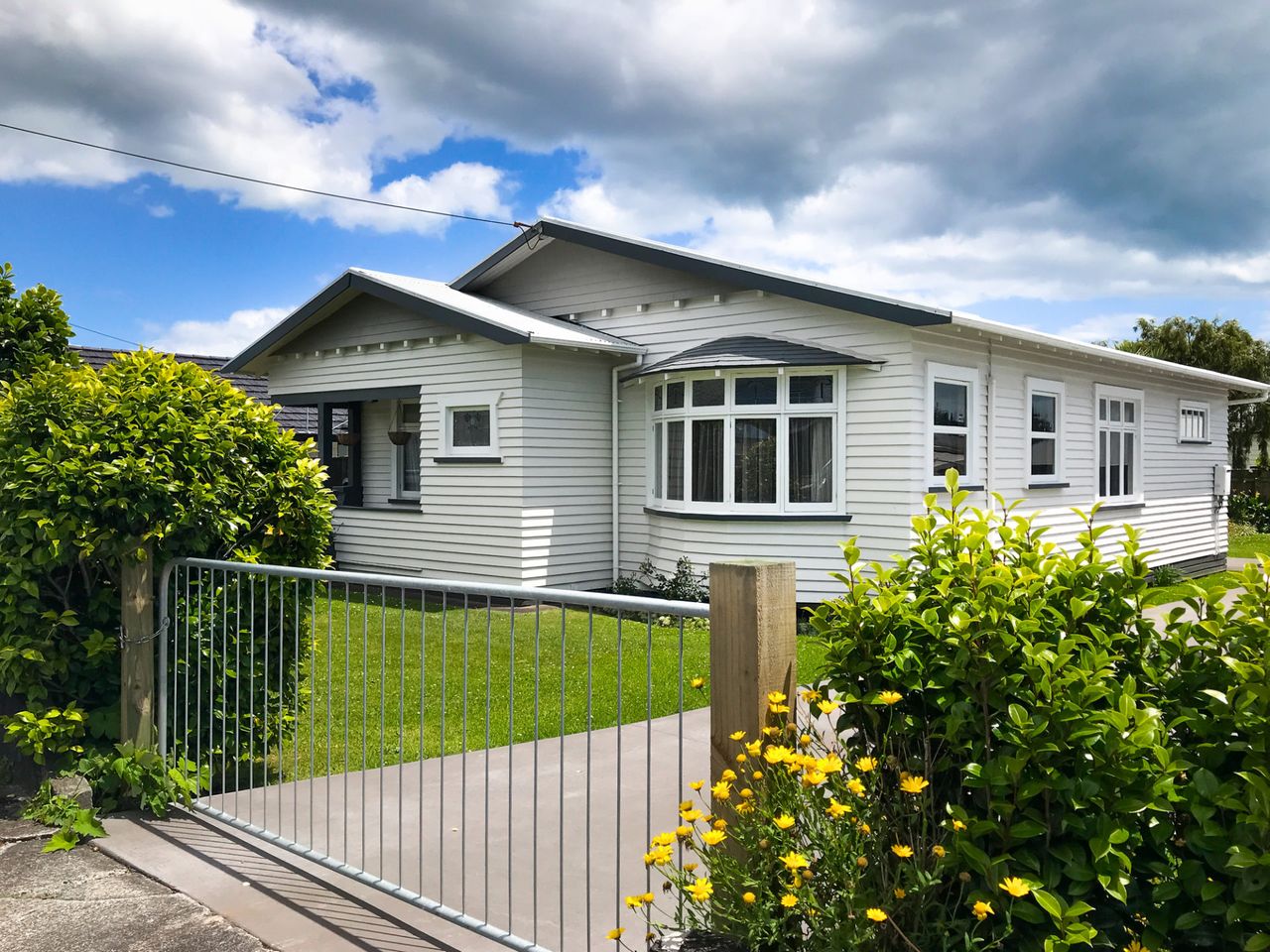 Property Image 1 - The Brooklands Bungalow