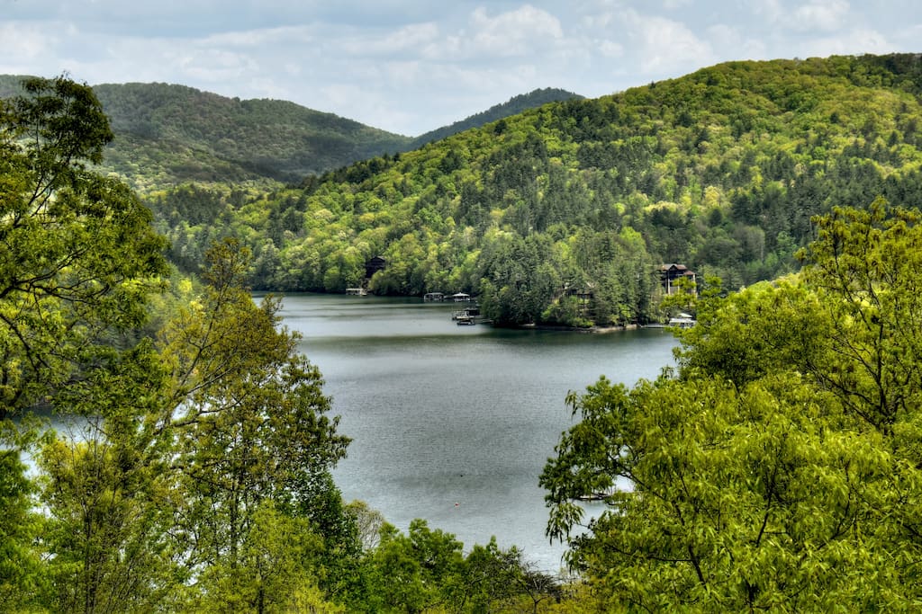 Beautiful lake and mountain views from the cabin