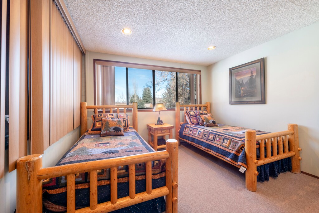 Park City Resort Lodging-Park Avenue 243