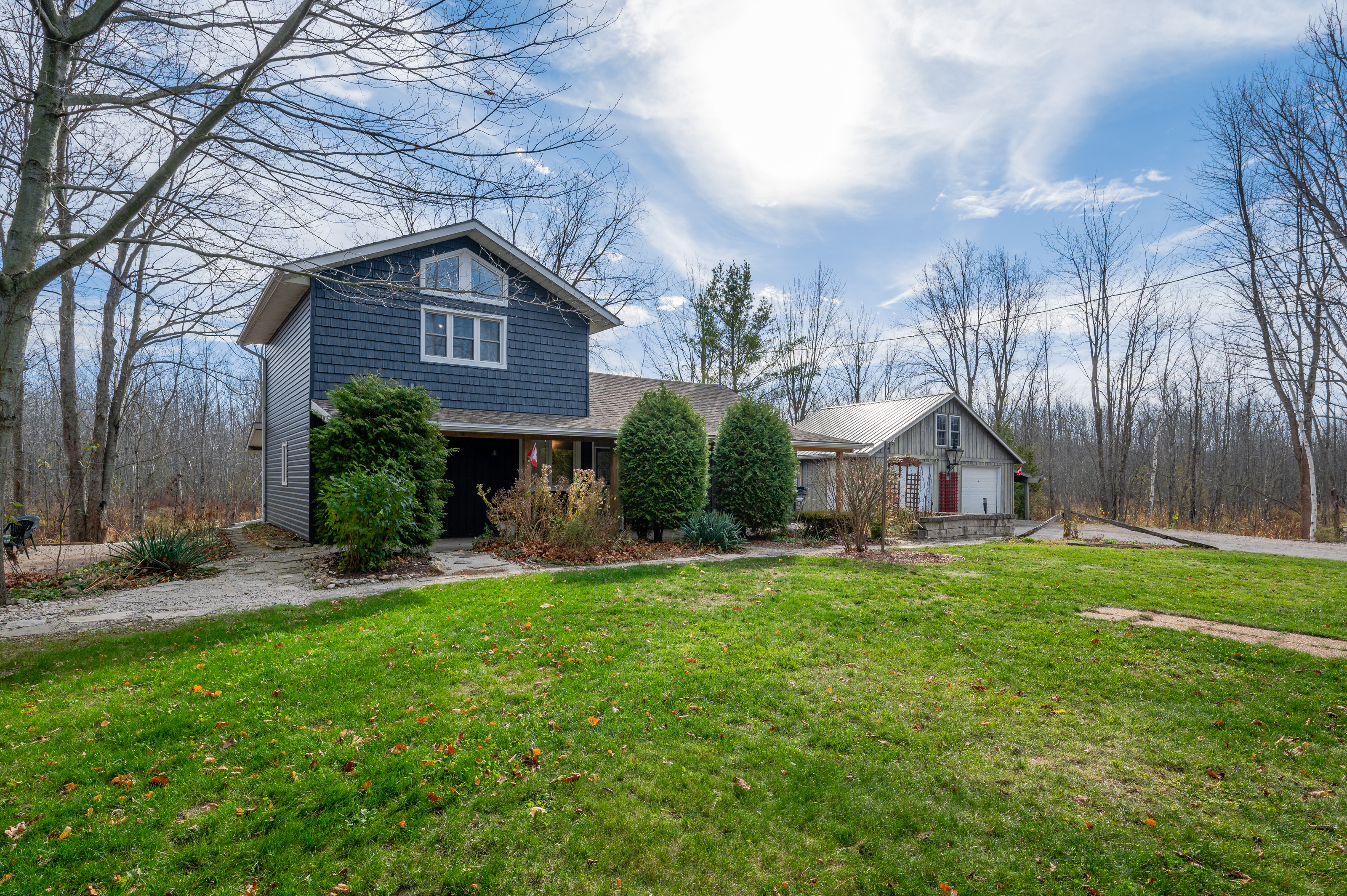 Property Image 2 - Cozy Hideaway: Hot Tub & Nature Escape