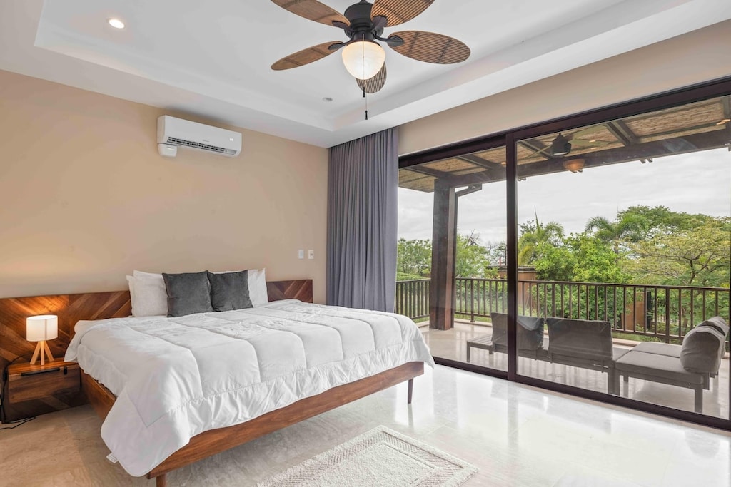 Primary Bedroom - King Bed with En Suite Bathroom