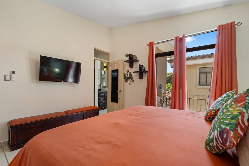 Primary Bedroom -  King Bed with En Suite Bathroom