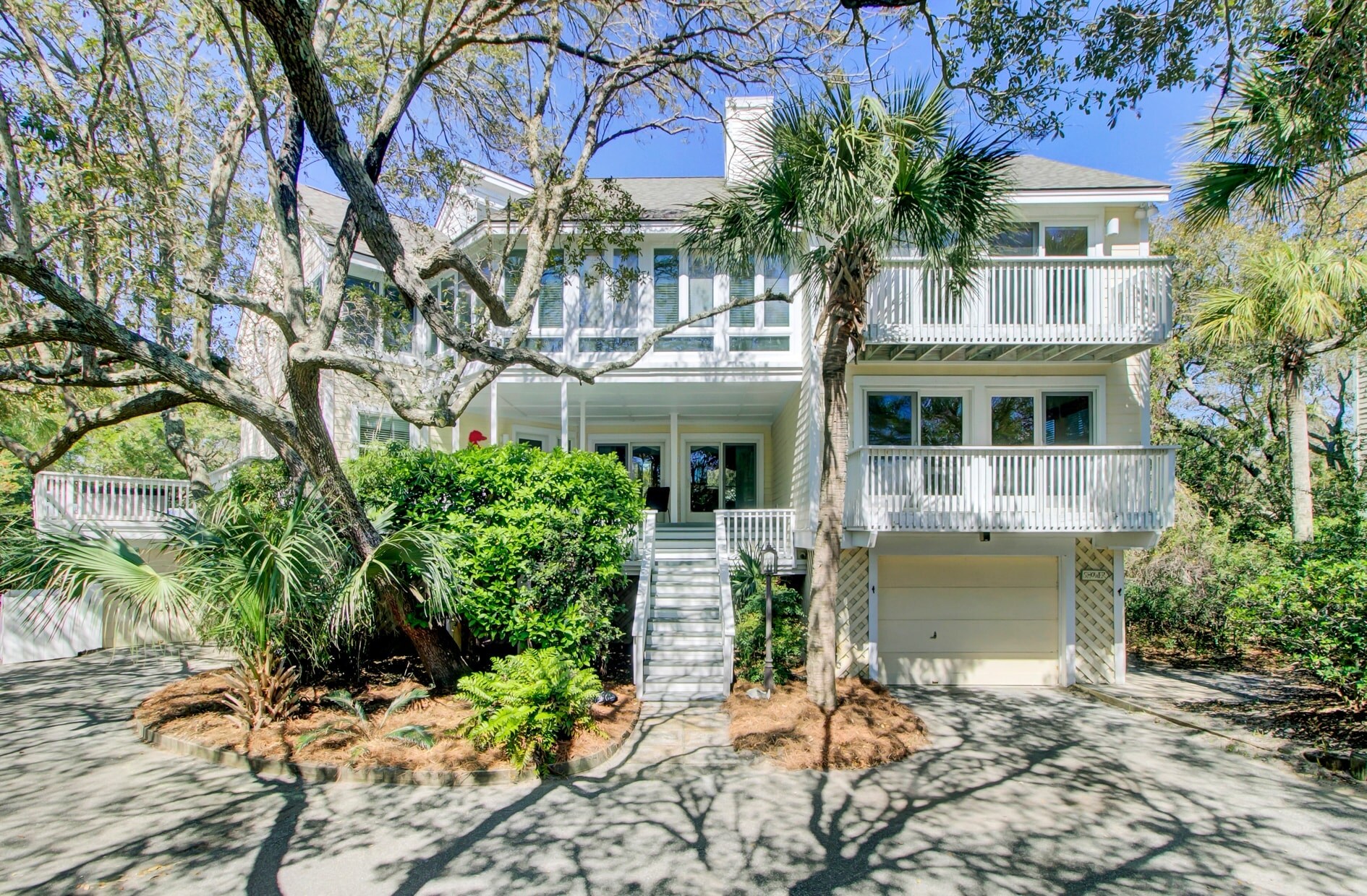 Charming Isle of Palms home.