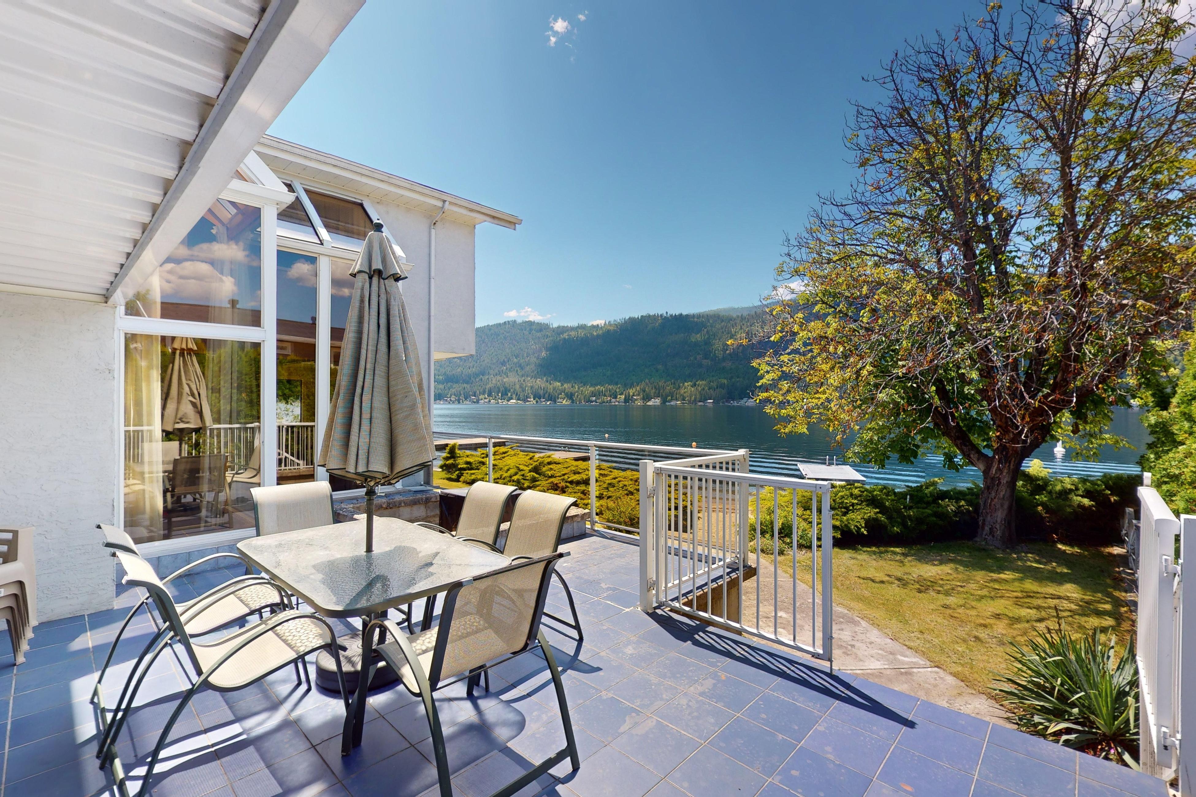 Property Image 2 - The Re-Treat at Christina Lake