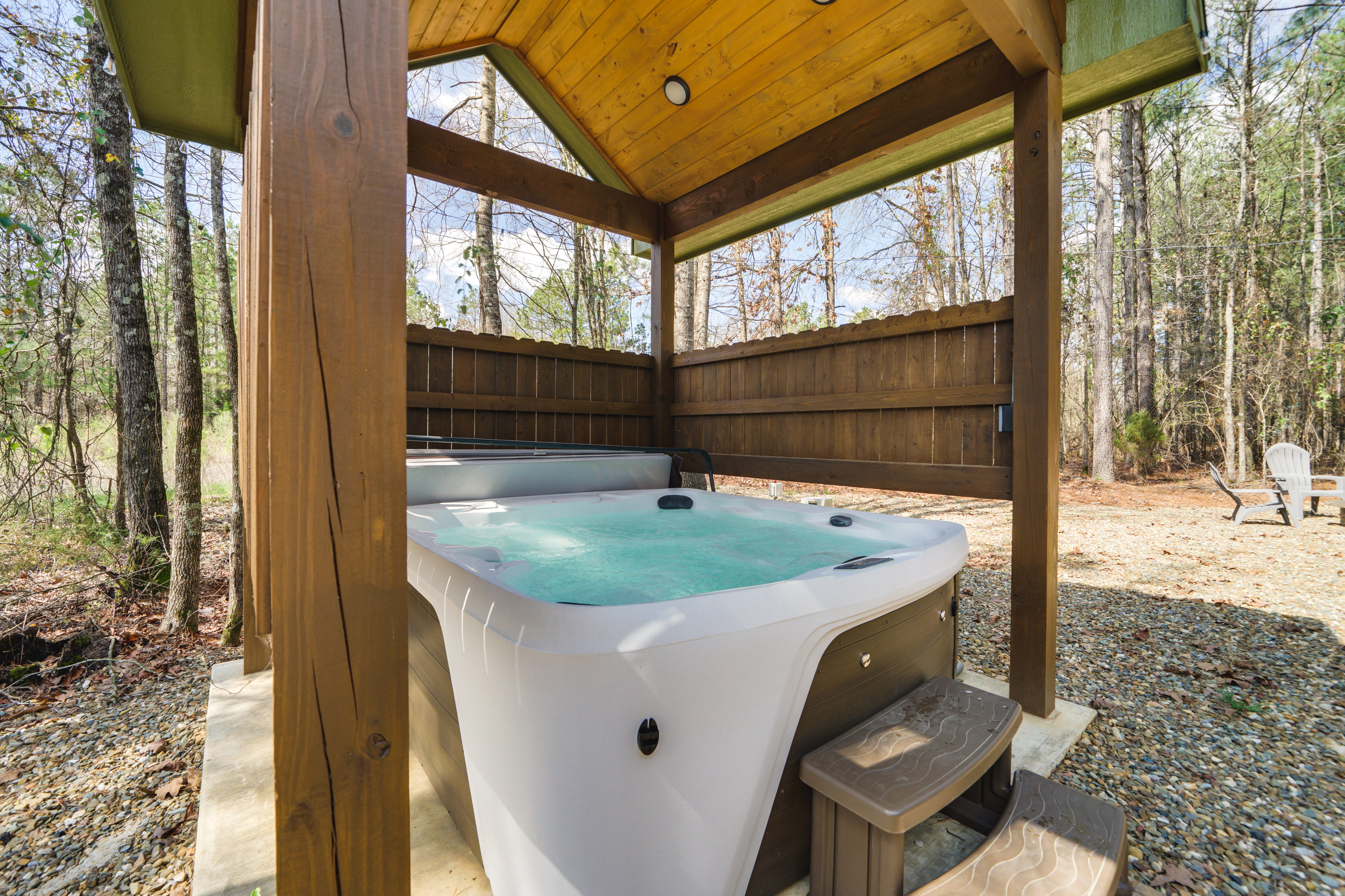 Property Image 2 - Chic Forest Hideaway in Broken Bow w/ Hot Tub