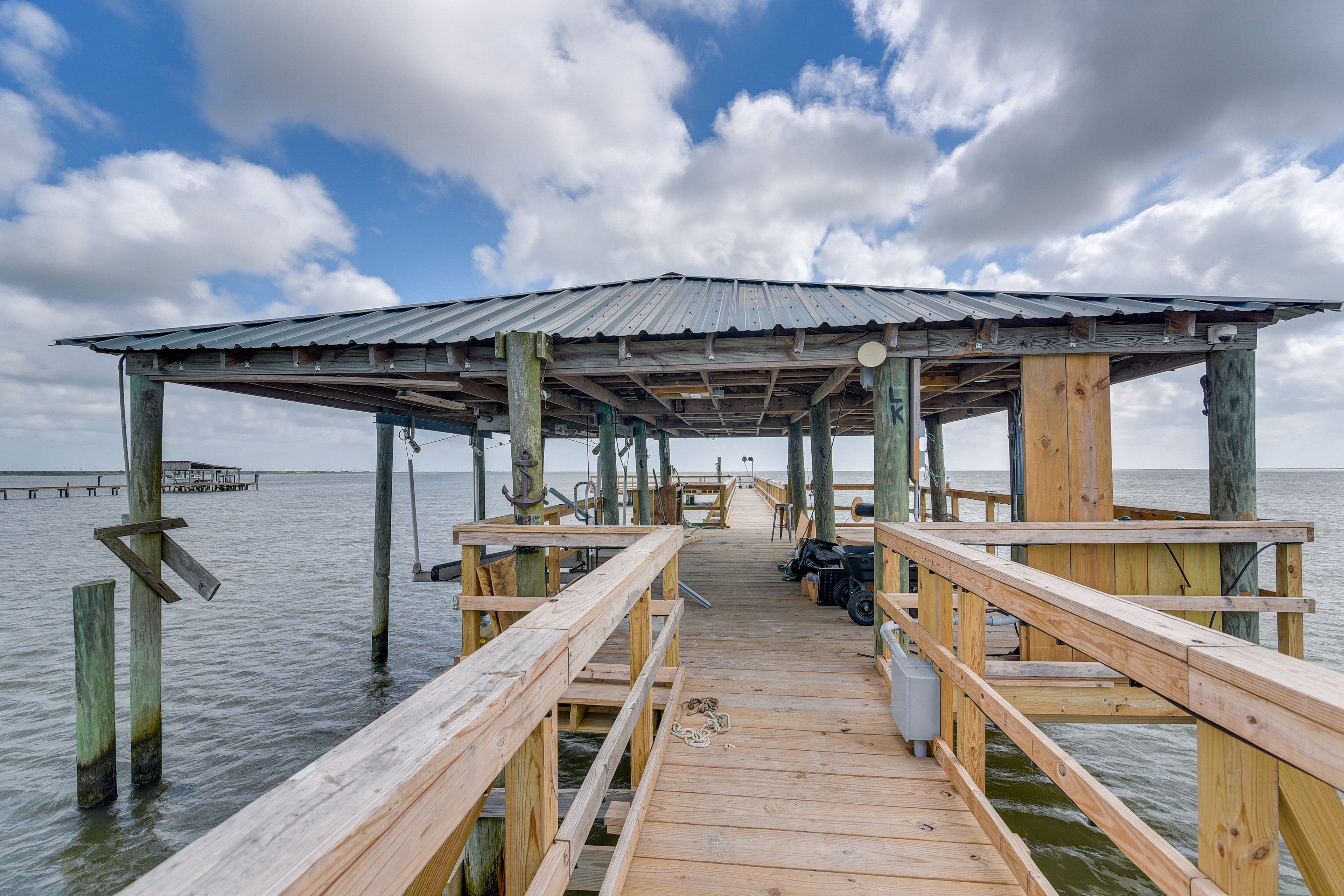 Pet-Friendly Port Arthur Retreat w/ Fishing Pier!