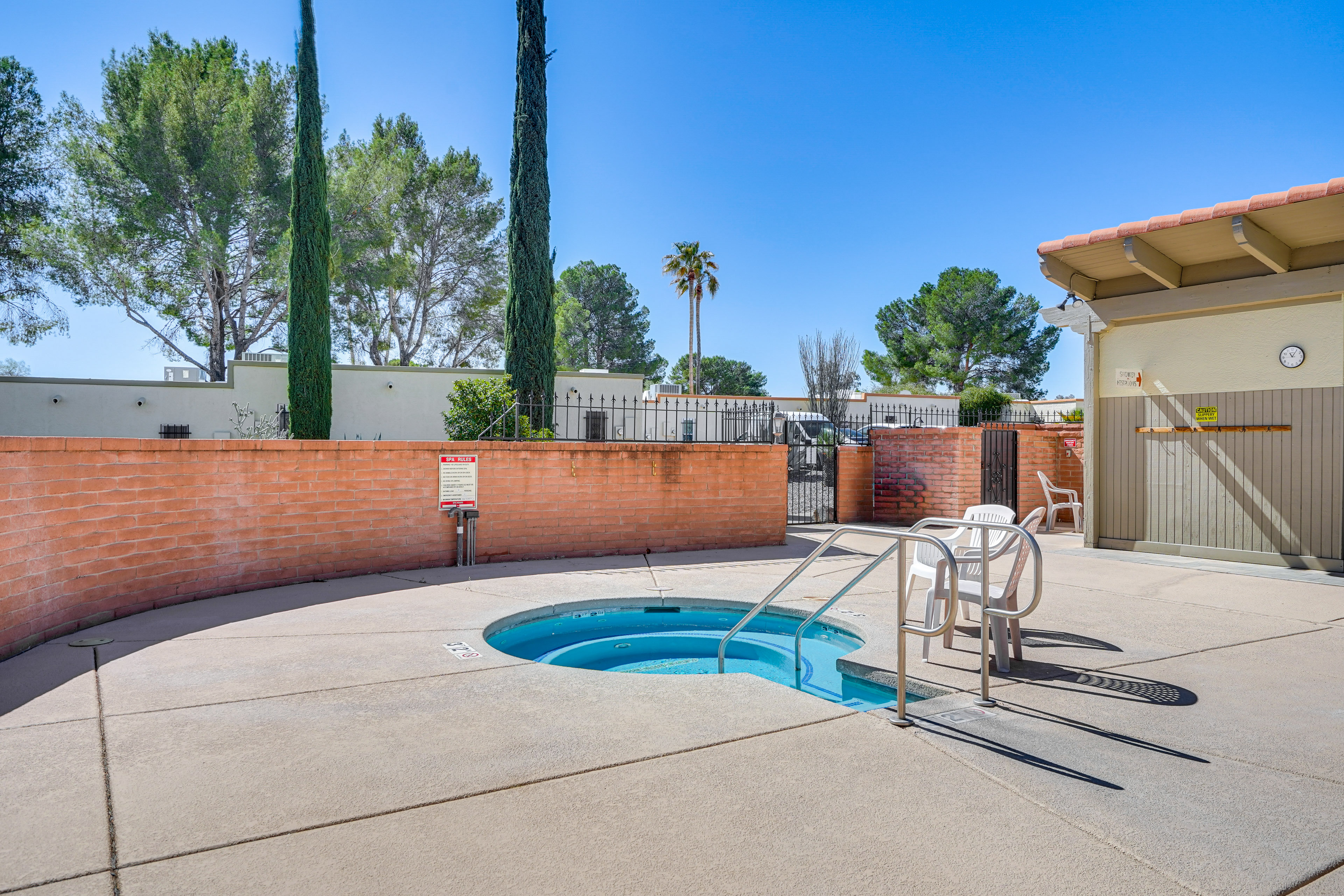 Charming Green Valley Townhome w/ Community Pool!