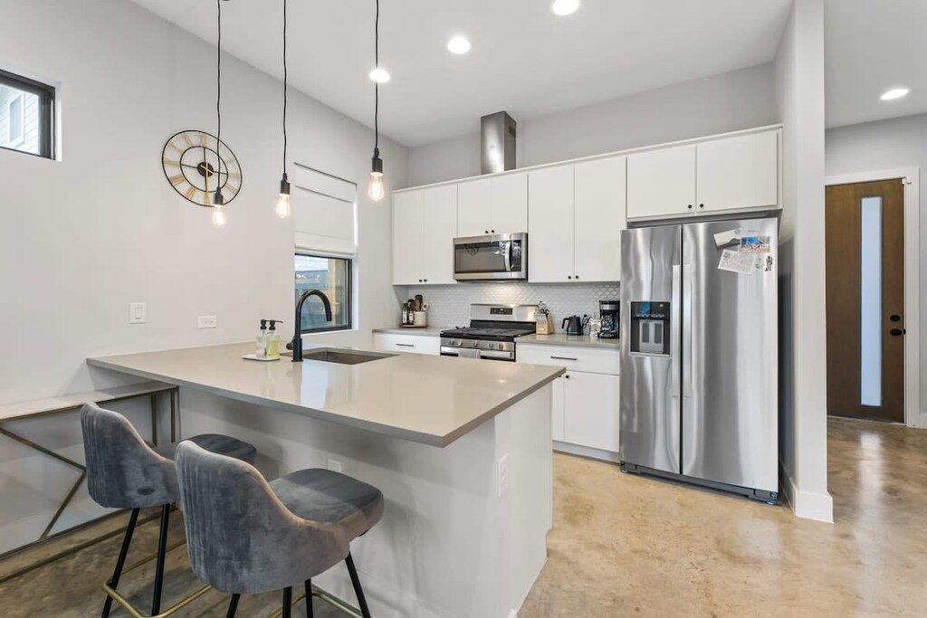 Fully stocked kitchen
