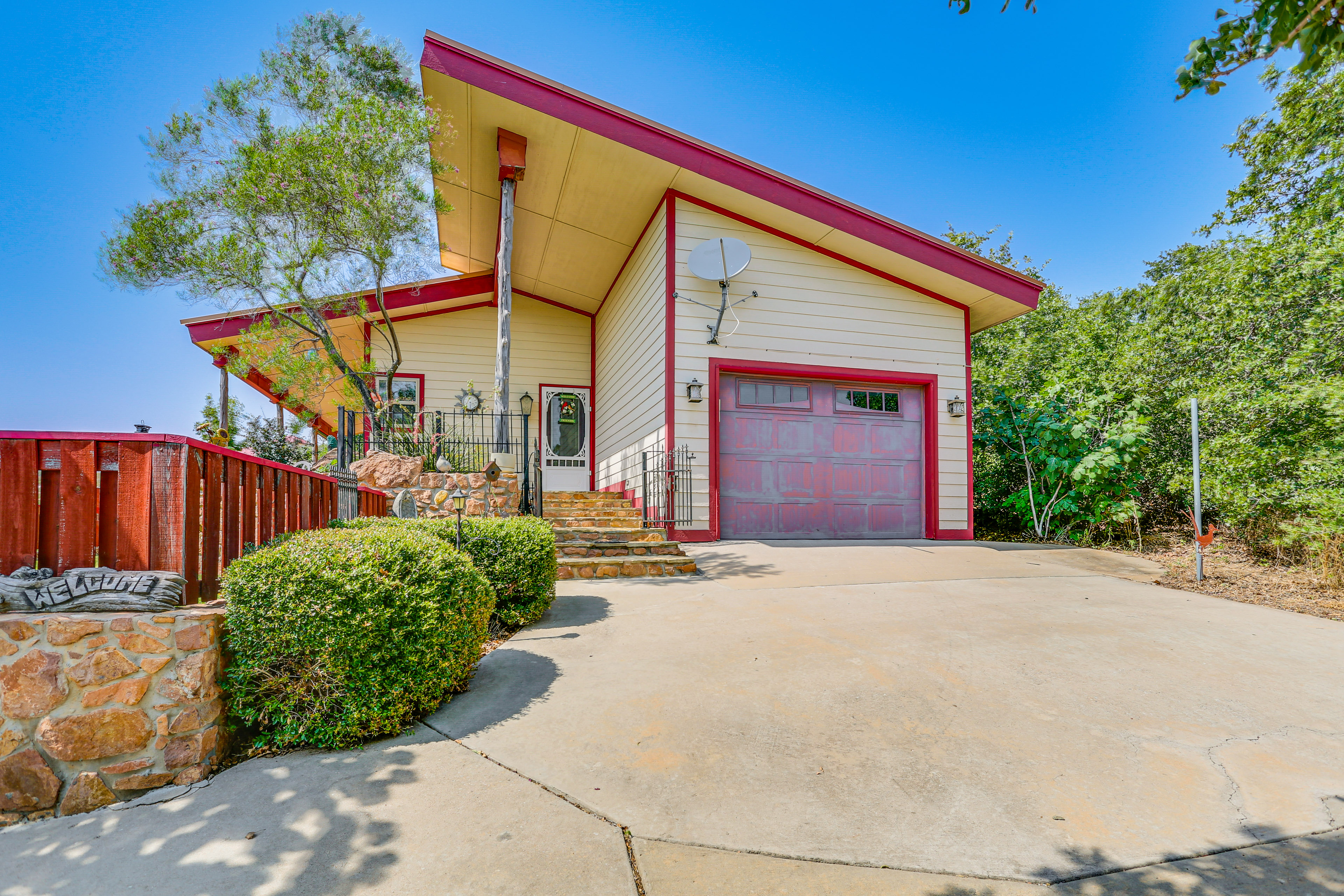 Medicine Park Cottage: Walk to Lake Lawtonka!