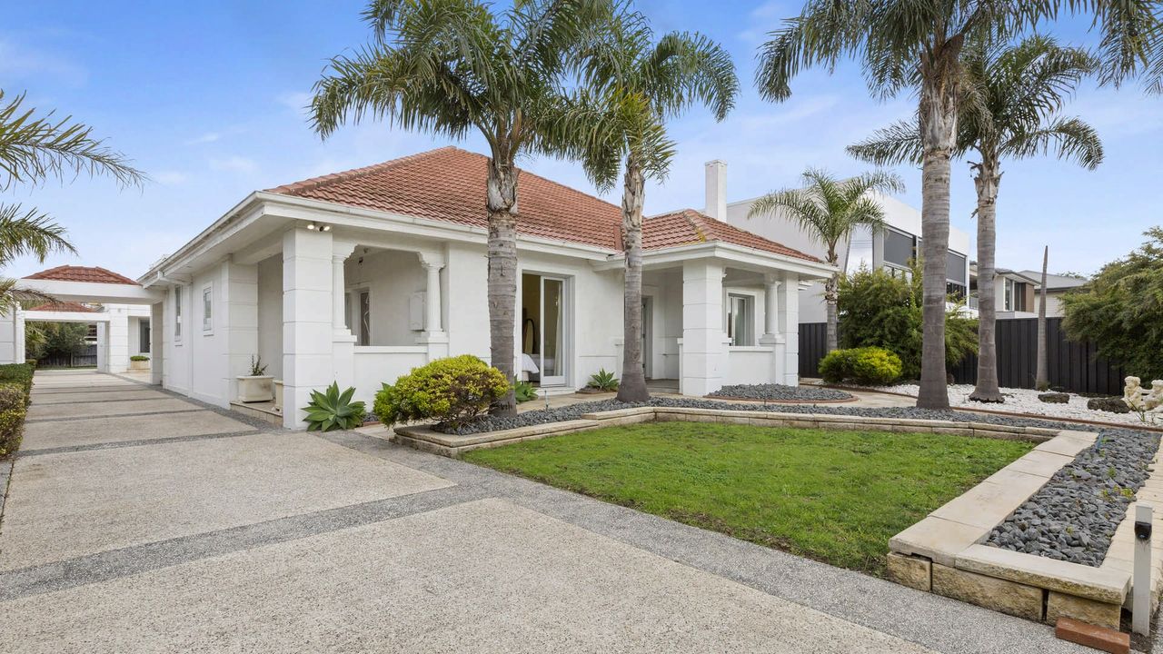 Property Image 1 - Marble Sands @ Rye