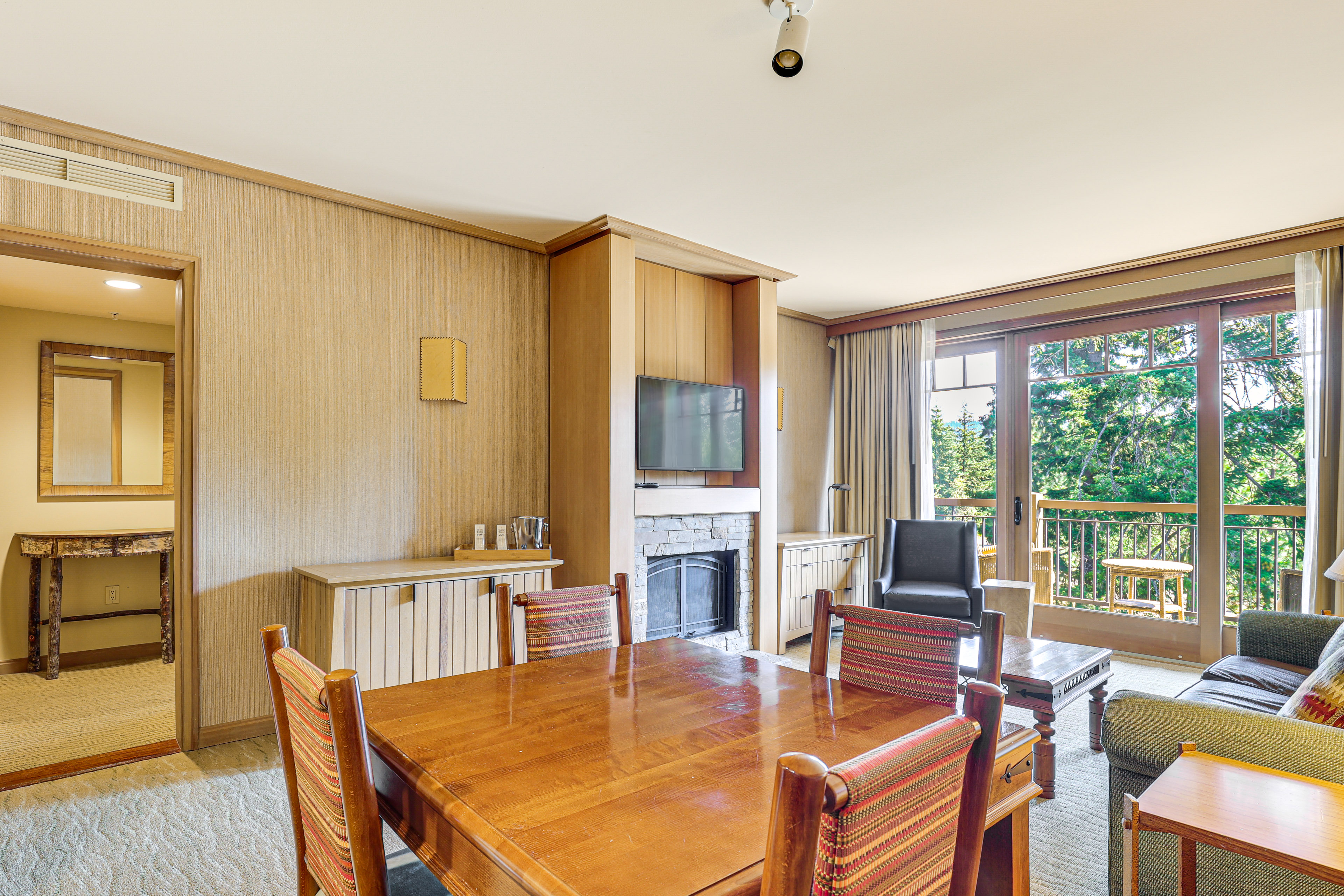 Cle Elum Condo w/ Balcony in Suncadia Resort!