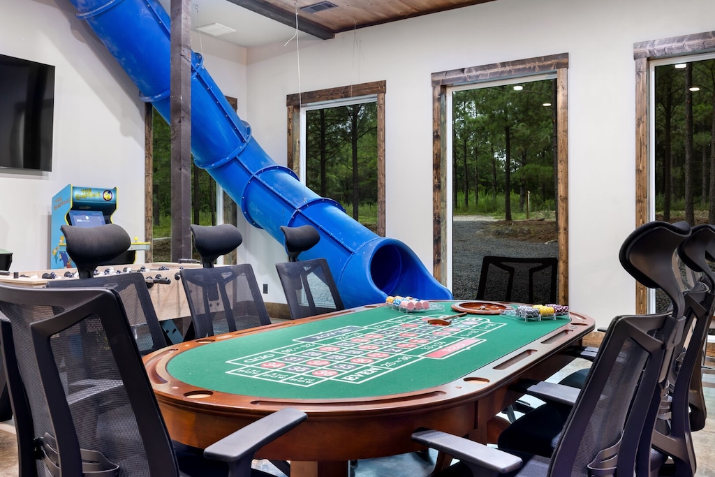 Roulette table downstairs