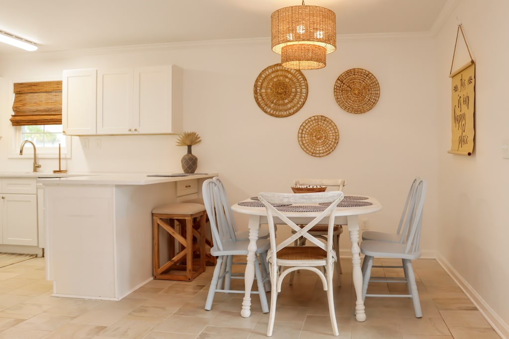 Dining Area and Bar Seating