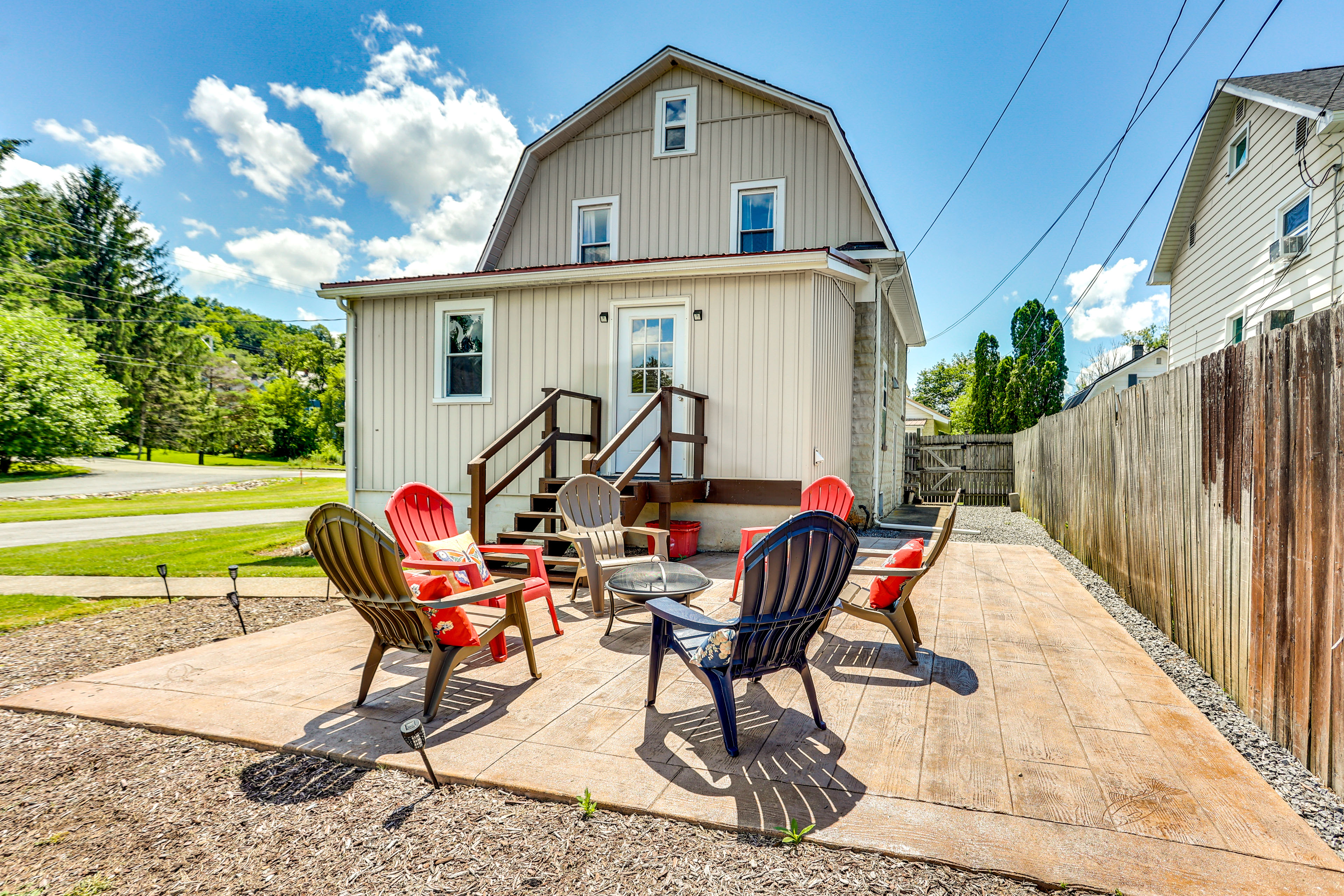 Property Image 1 - Charming Family Home: Walk to Downtown Bellefonte!