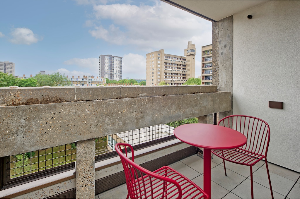 Rooms: Balcony/Terrace