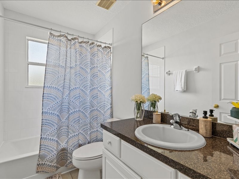 30-8531 Sunrise Key Drive-30.jpg