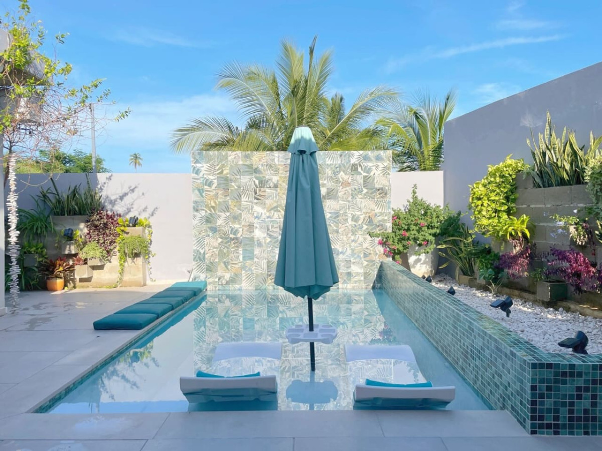 5 Bedroom Exclusive Beach Villa - WOW!