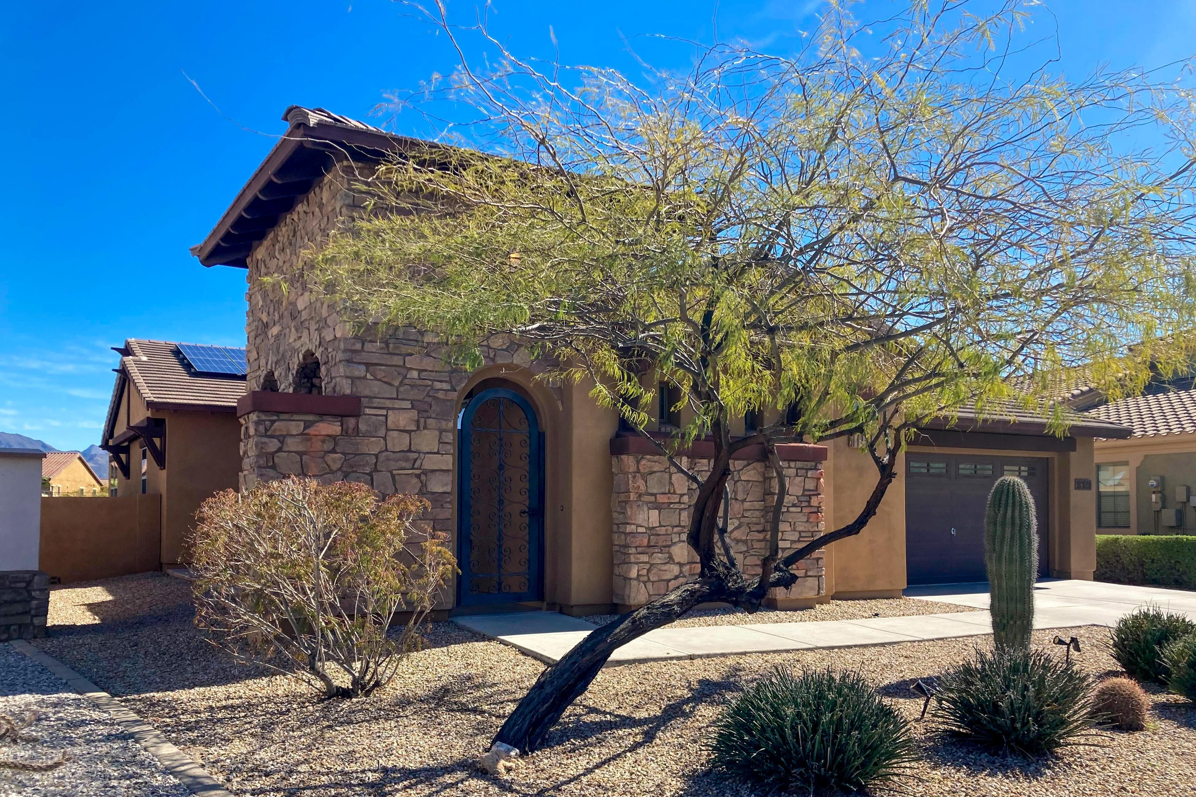 Property Image 1 - Desert Blossom