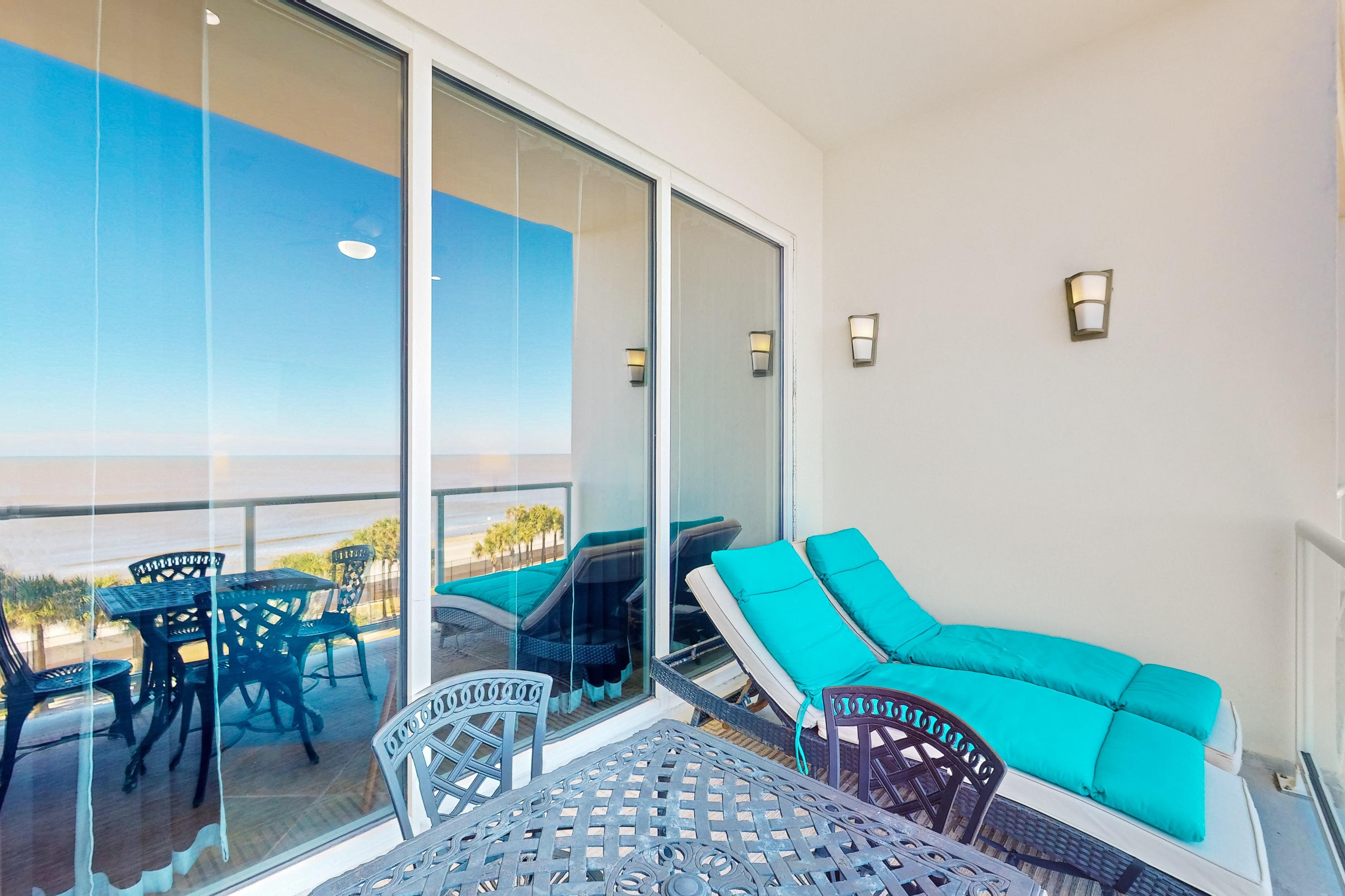 Property Image 1 - Diamond Beach Resort: Galveston Gem #514