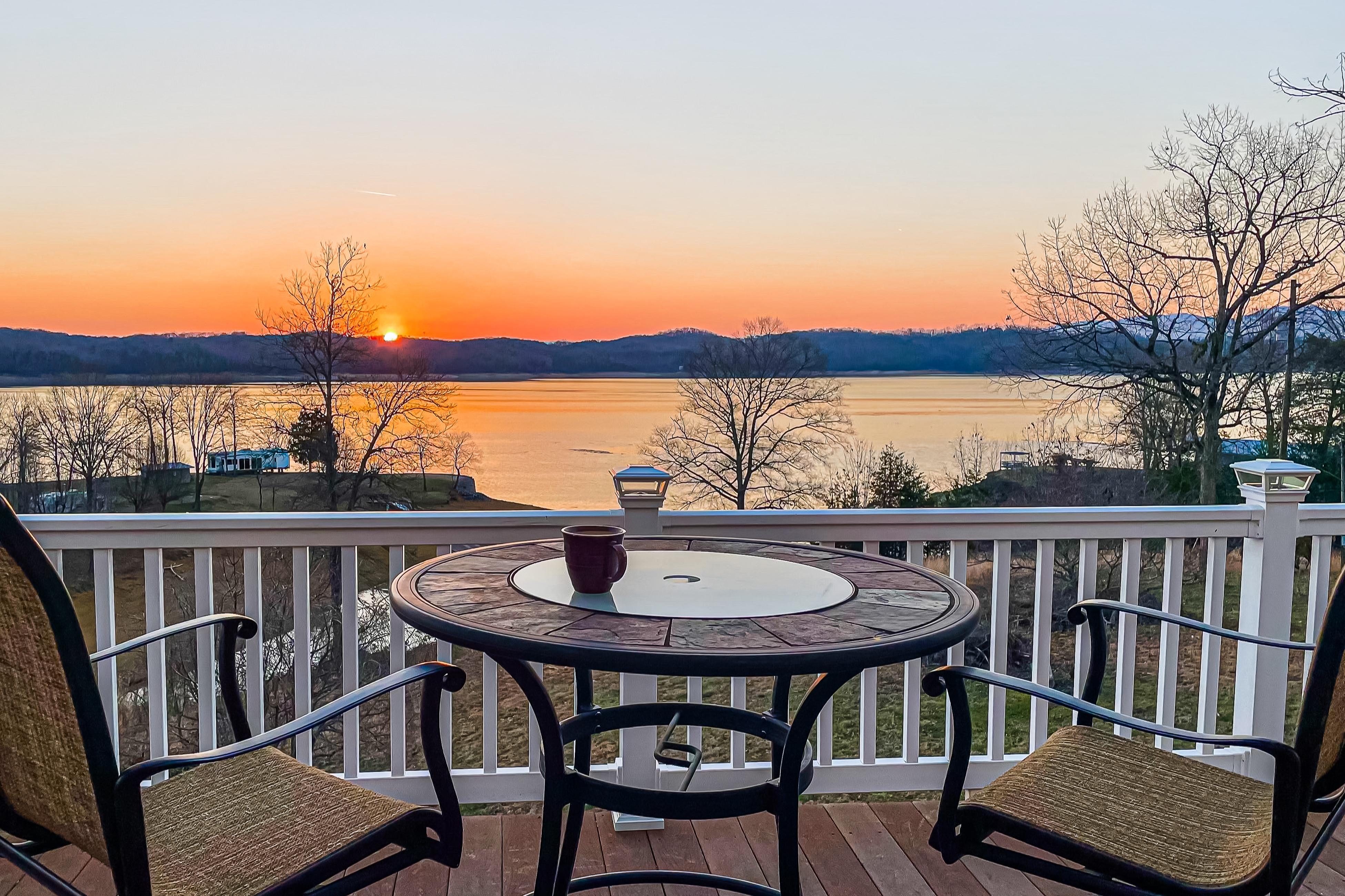 Property Image 2 - Smoky Mountain Lake Retreat