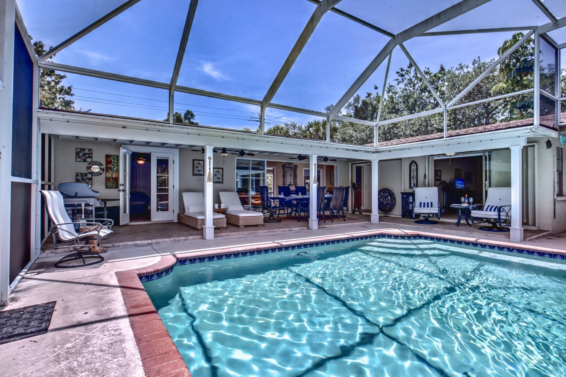 Property Image 1 - Canopy Cottage on Siesta Key