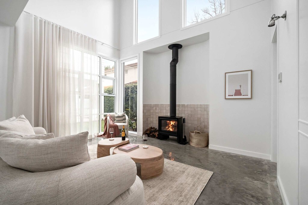 Formal Lounge