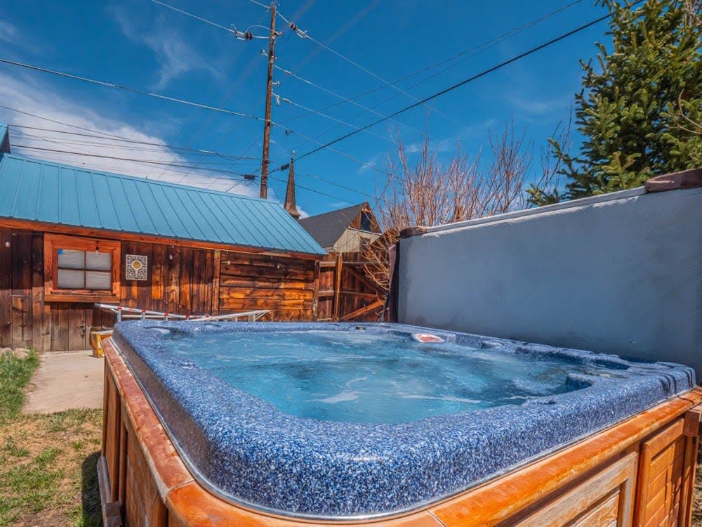 Hot Tub